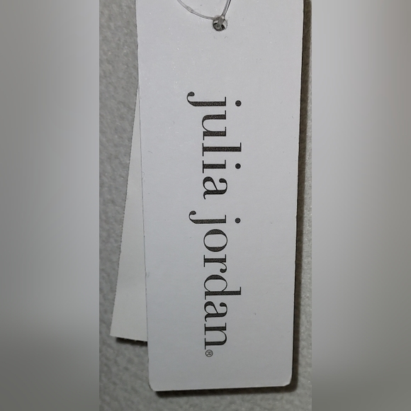 Julia Jordan Ivory Long Sleeve Fitted Beautiful Dress NWT - Picture 8 of 9